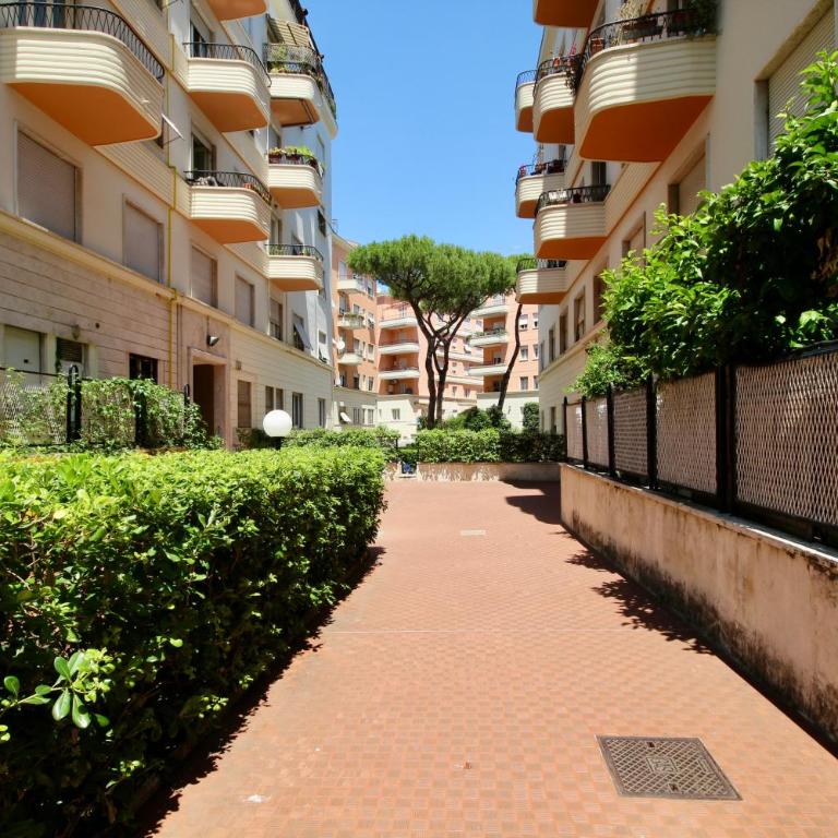 HC - CloHouse Spacious Flat - Apartment mit 3 Schlafzimmern - 35
