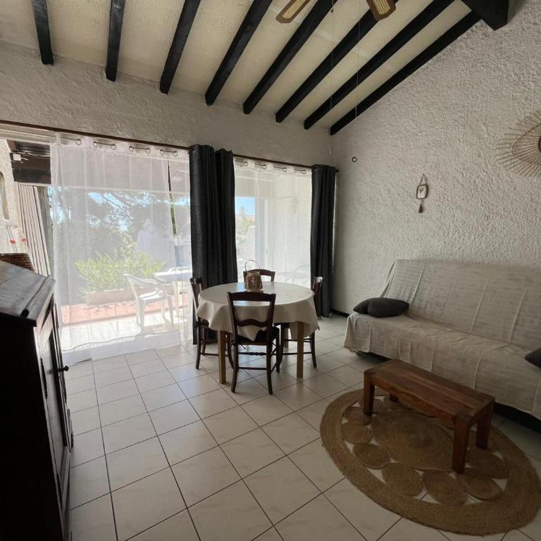 Maison de vacances à Saint Pierre La Mer - Maison de Vacances - 11