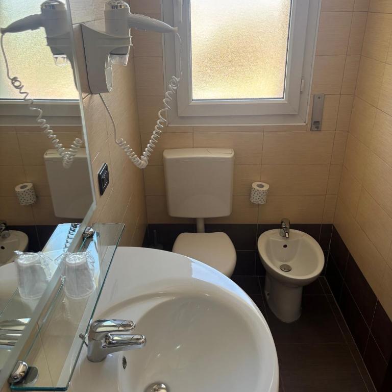 Hotel Fiera Wellness & Spa - Camera Doppia con Letti Singoli - 3