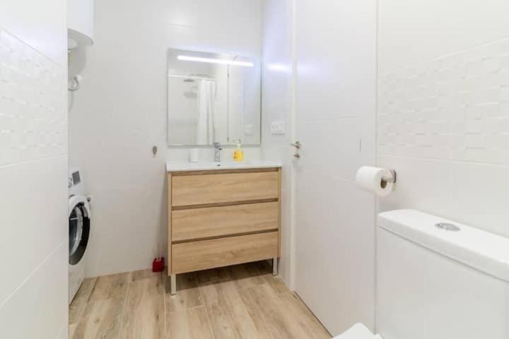 Super Apto 2habitaciones dobles 4 pax wifi terraza - Apartamento de 2 dormitorios - 16