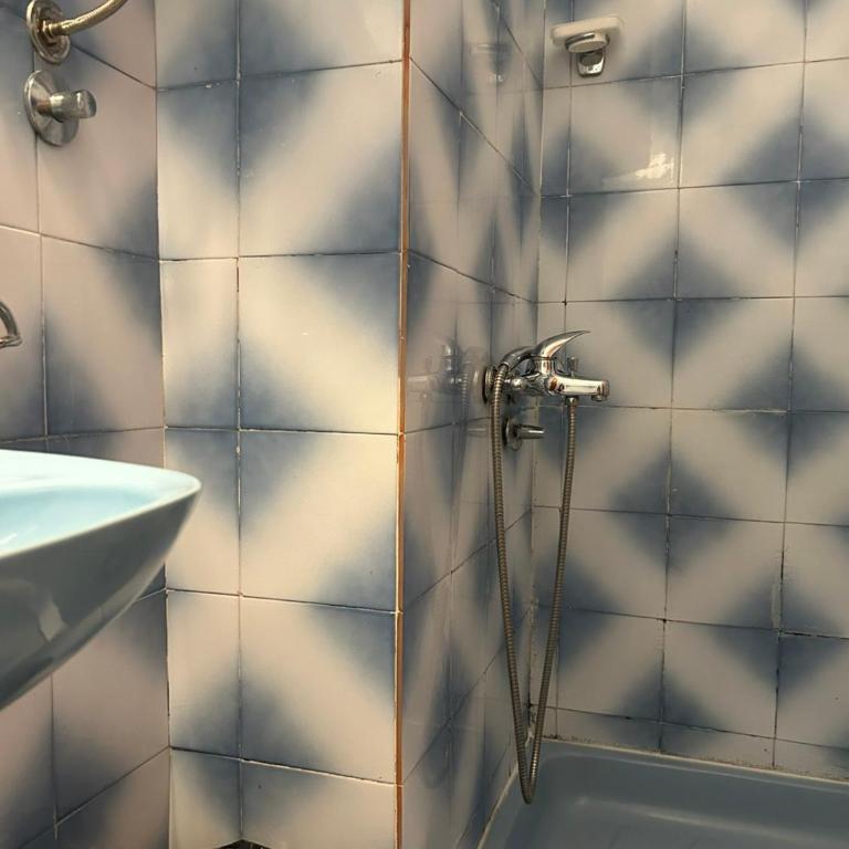 Apartments and Room MV - Single Room with Private Bathroom - 7