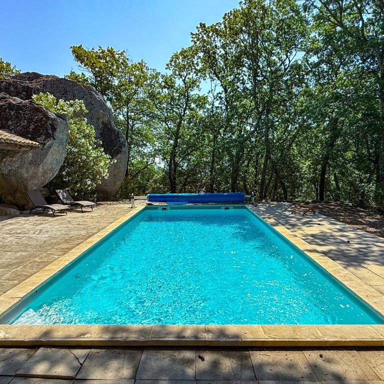 Mas à Gordes avec piscine et vue incroyable à 800 m du village - Villa Deluxe - 8