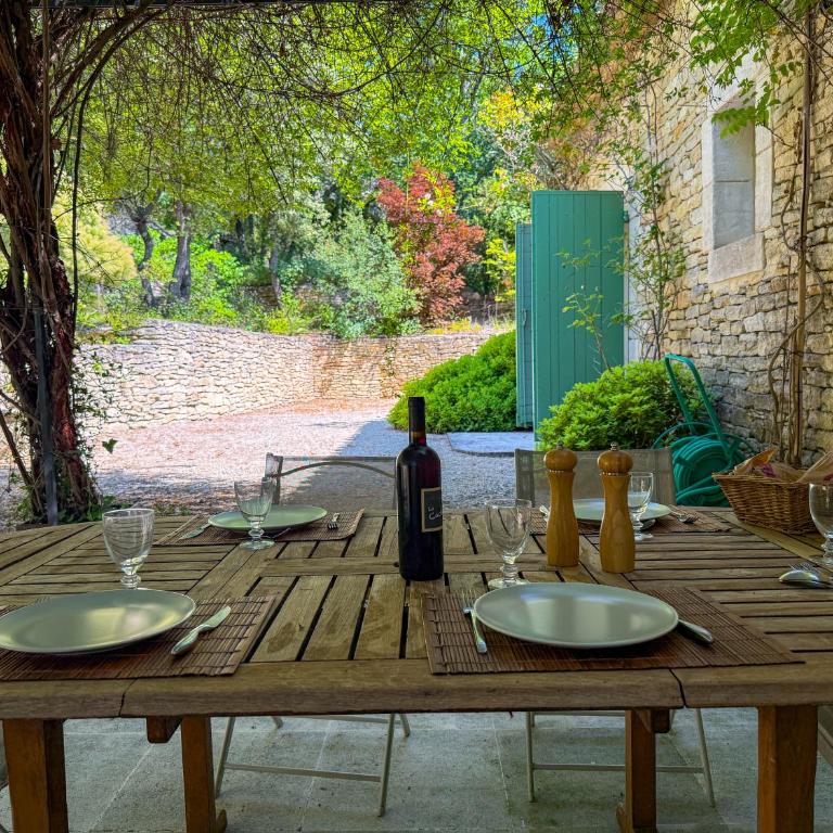 Mas à Gordes avec piscine et vue incroyable à 800 m du village - Villa Deluxe - 27