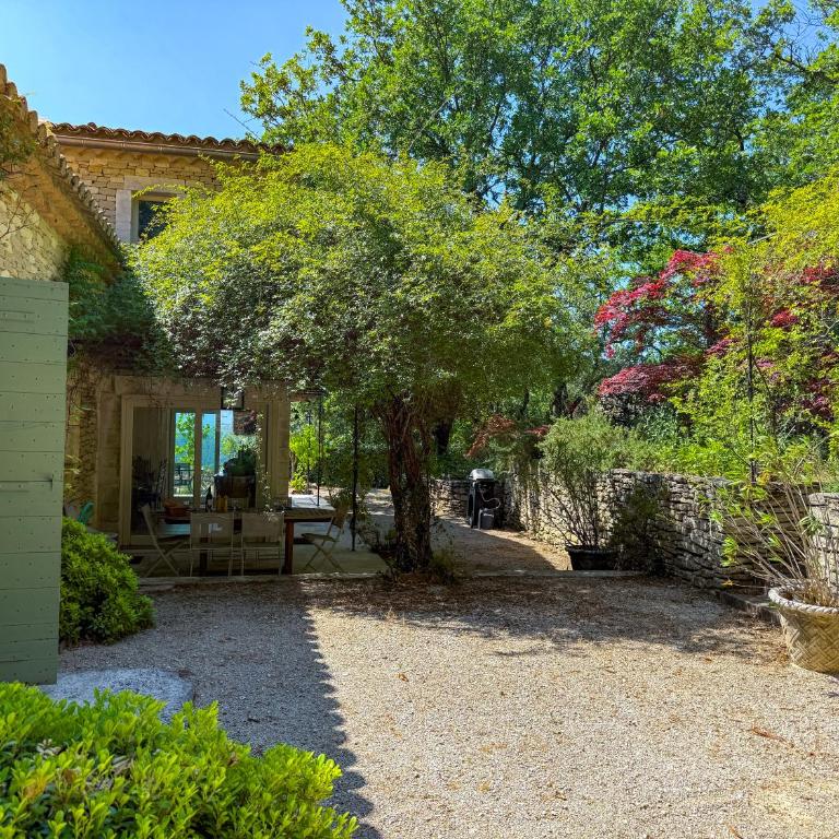 Mas à Gordes avec piscine et vue incroyable à 800 m du village - Villa Deluxe - 18