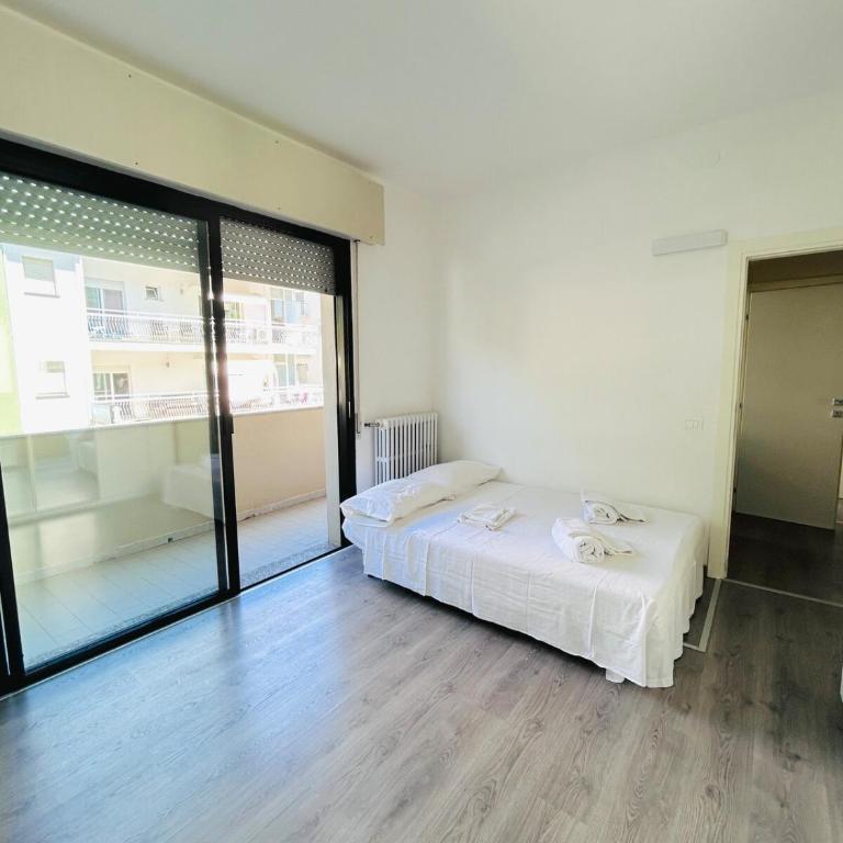 Residenza Luxury Porto 3 Camere - Flexrent Immobiliare Abissinia - Three-Bedroom Apartment - 25