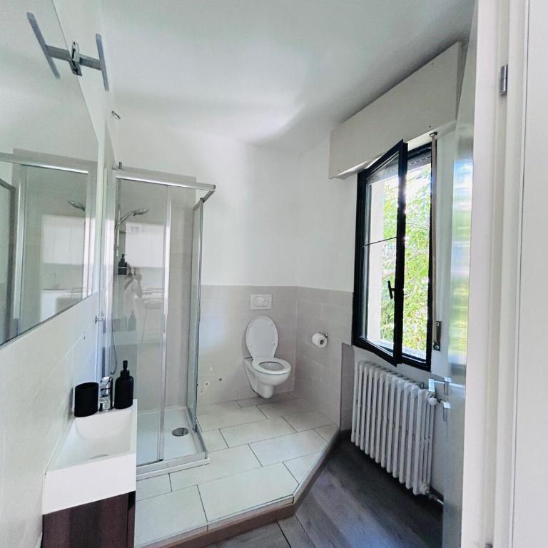 Residenza Luxury Porto 3 Camere - Flexrent Immobiliare Abissinia - Three-Bedroom Apartment - 14