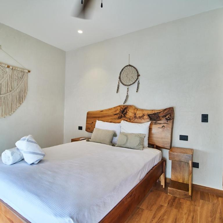 Casa Baay - Private 17 Bedroom House, 34 Pax, Rooftop and Pool + Concierge - Casa - 17