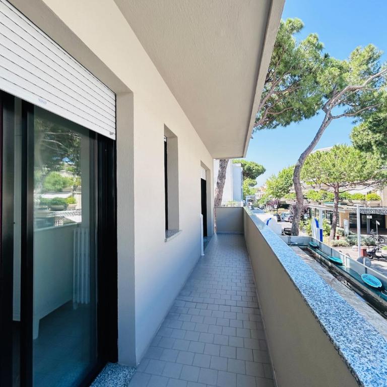 Residenza Luxury Porto 3 Camere - Flexrent Immobiliare Abissinia - Three-Bedroom Apartment - 8