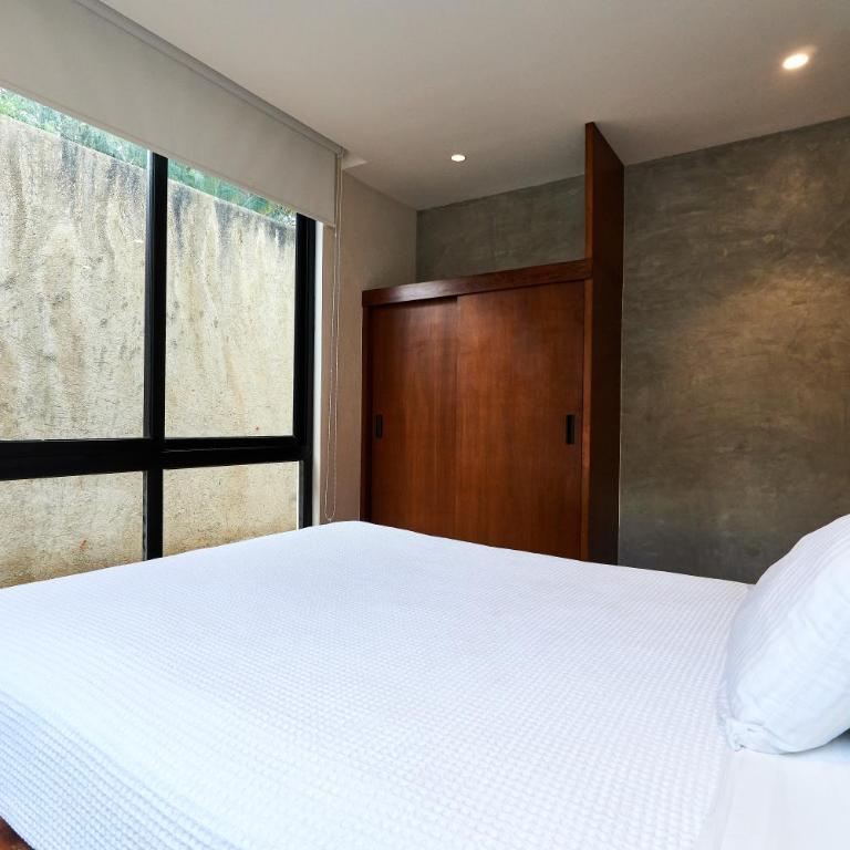 Casa Baay - Private 17 Bedroom House, 34 Pax, Rooftop and Pool + Concierge - Casa - 66