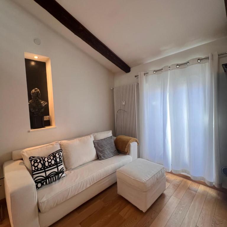 Acadamis - CIELO NELLA STANZA - Appartamento con 1 Camera da Letto - 1