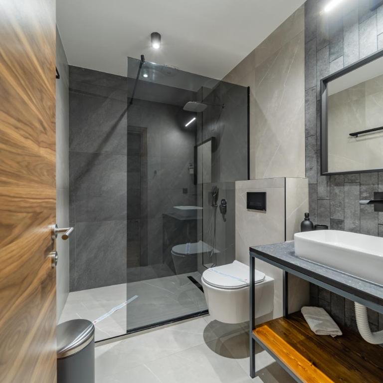 Hotel City Code Vizura garni RENEW - Deluks Trokrevetna Soba - 7
