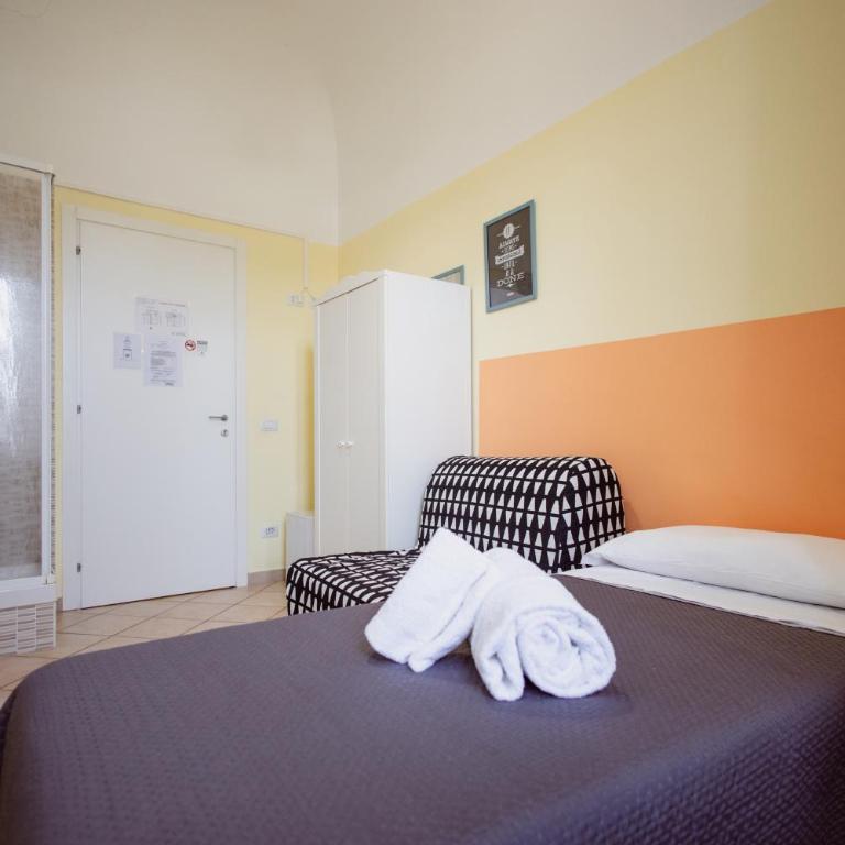 B&B Toscana - Twin Room with Private External Bathroom - 2