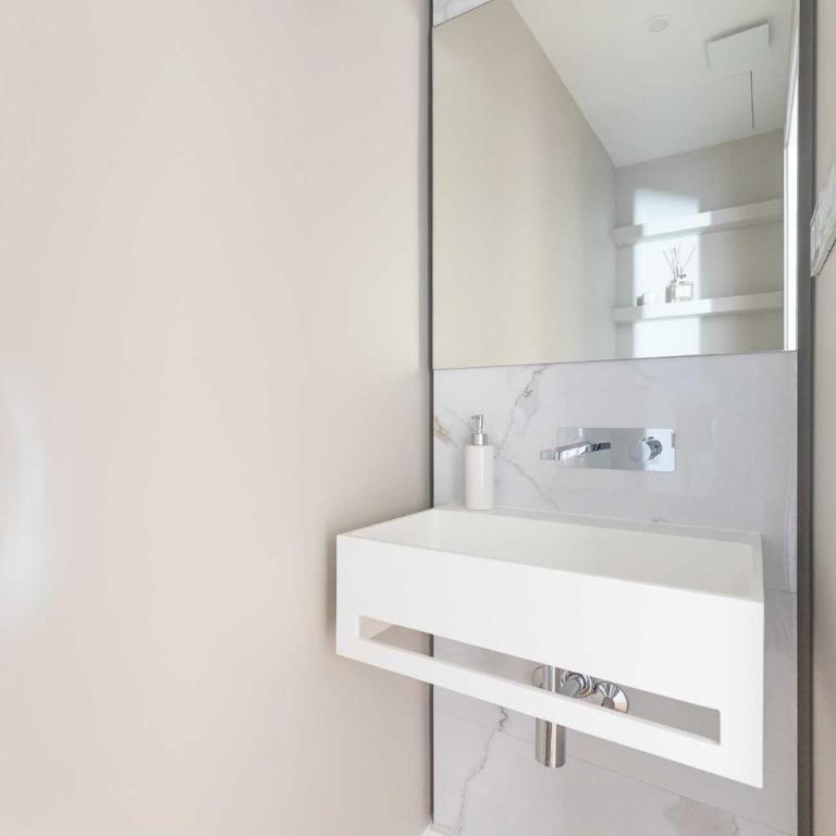Moderno apartamento junto a Plaza España - Two-Bedroom Apartment - 7