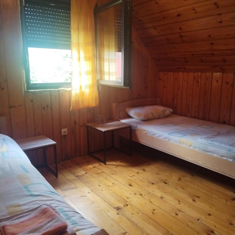 Guest House Kalpa - Dvokrevetna Soba sa Zasebnim Krevetima - 5