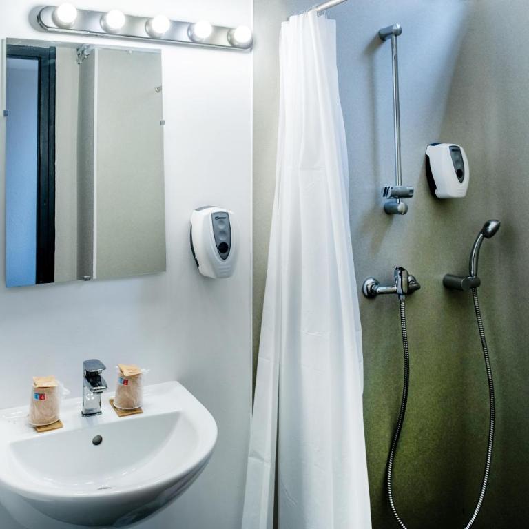 Hotel Du Gave - Dreibettzimmer - 2