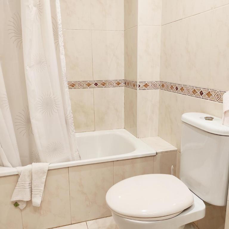 Duplex céntrico, en segunda línea de mar Platja d'Aro - Apartamento de 3 dormitorios - 12