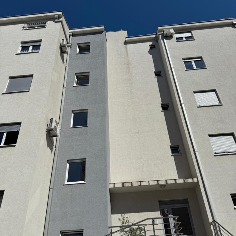 Cozy Apartment with Private Garage - Walk to City Center - Apartman sa 2 Spavaće Sobe - 26