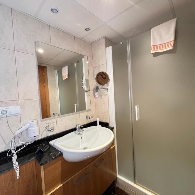 Macdonald La Ermita Resort - Apartamento Superior Plus con 2 dormitorios, terraza y vistas al mar - 22