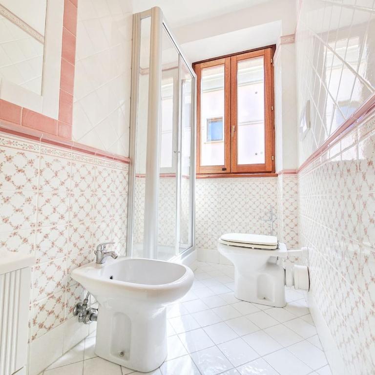 Palazzina Cieloterra in pieno centro - Appartamento con 2 Camere da Letto - 17