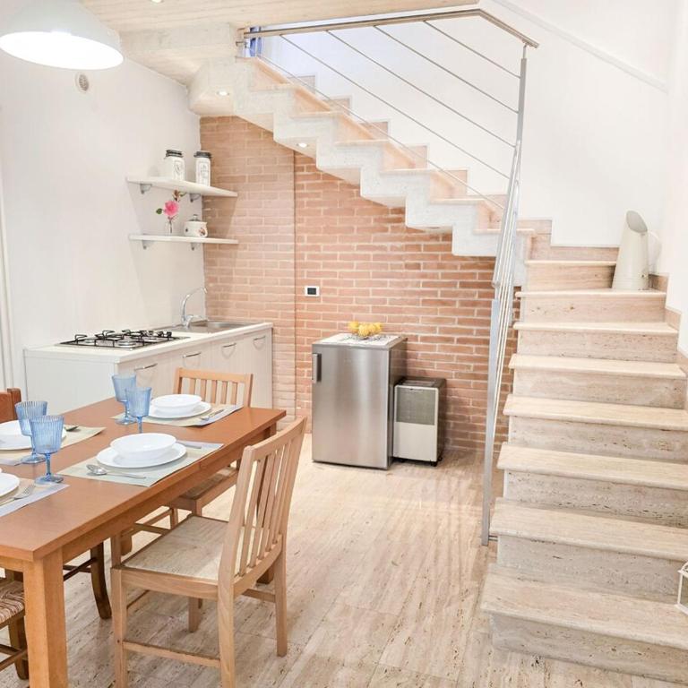 Palazzina Cieloterra in pieno centro - Appartamento con 2 Camere da Letto - 29