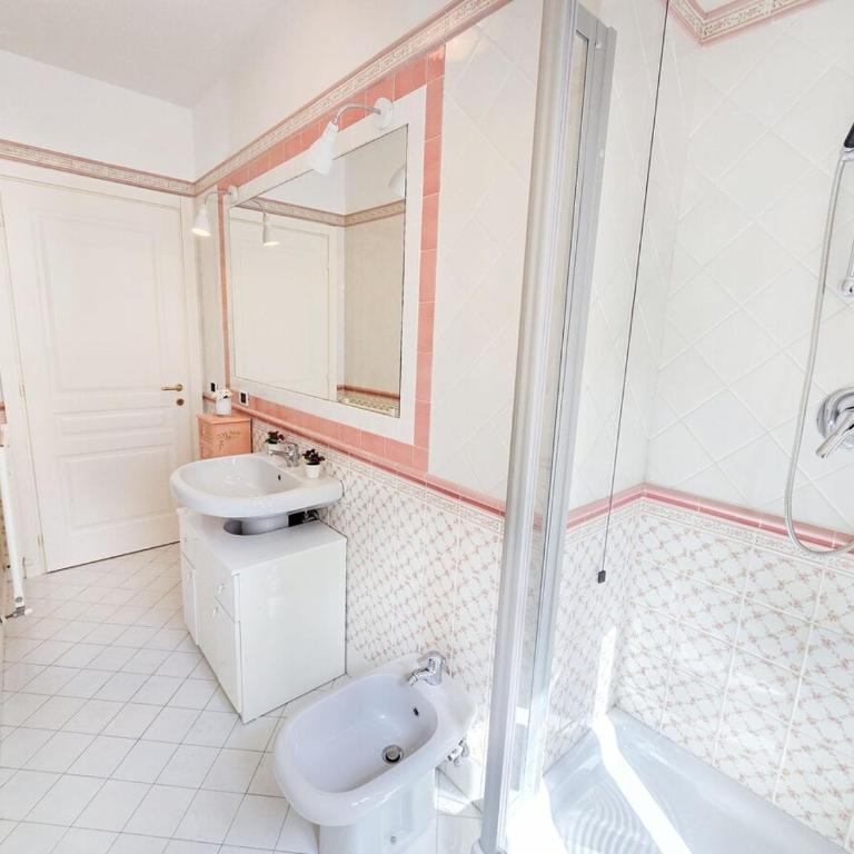Palazzina Cieloterra in pieno centro - Appartamento con 2 Camere da Letto - 19