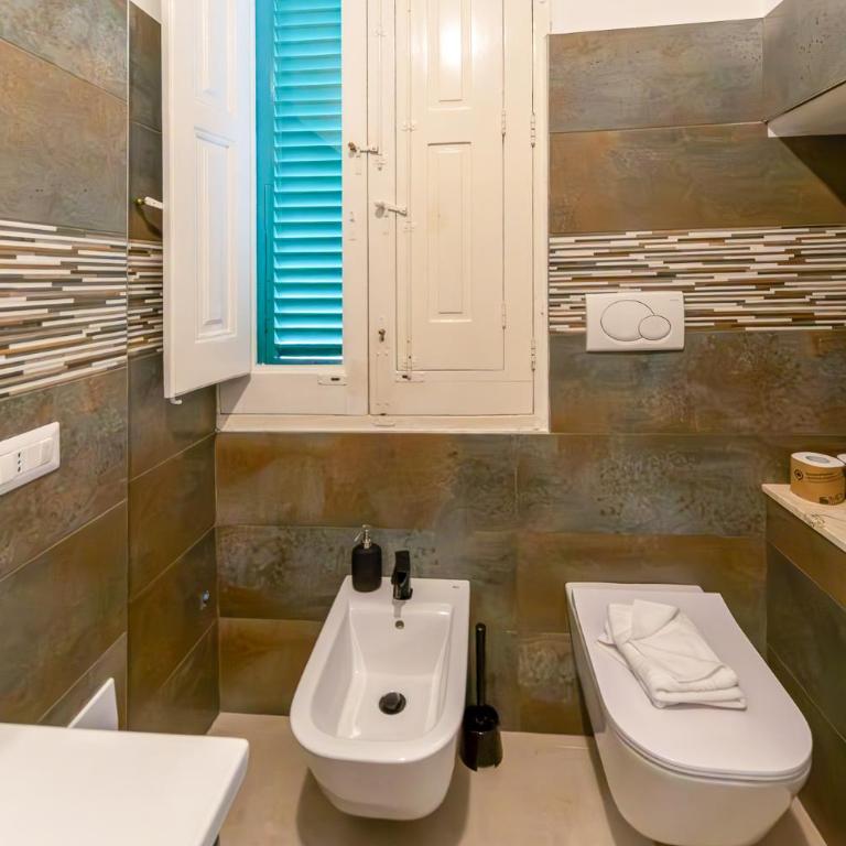Domus Mea - Appartamento con 2 Camere da Letto - 40