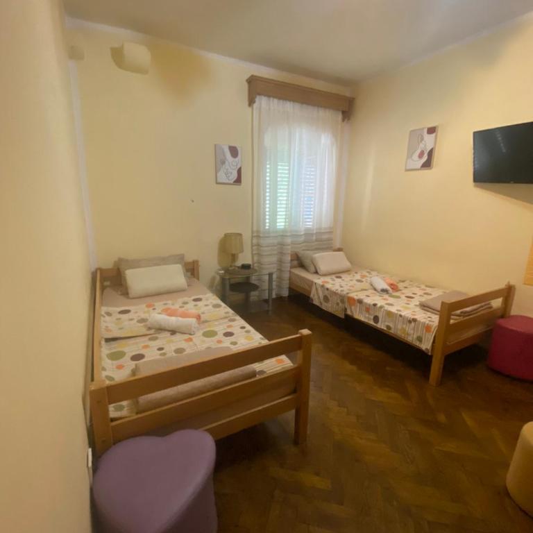 Centar Starog Grada - Duplex Quadruple Room - 5