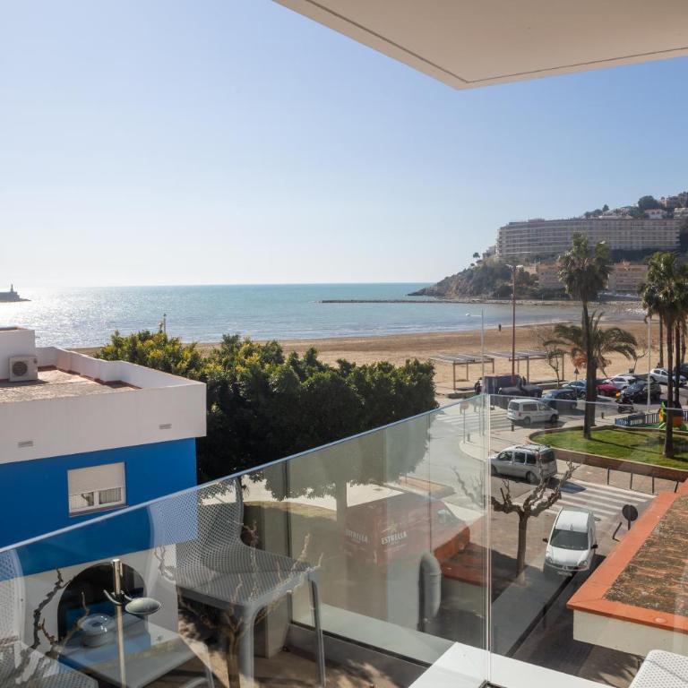 XULOS Rooms & Suites - Habitación Doble Deluxe con balcón y vistas al mar - 7