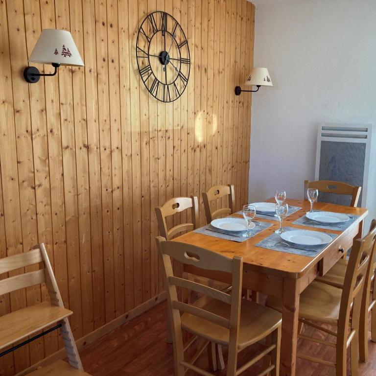 Chalet Duplex 3 Pièces 6 Pers à Superdevoluy avec Terrasse - FR-1-504-676 - Chalet - 4