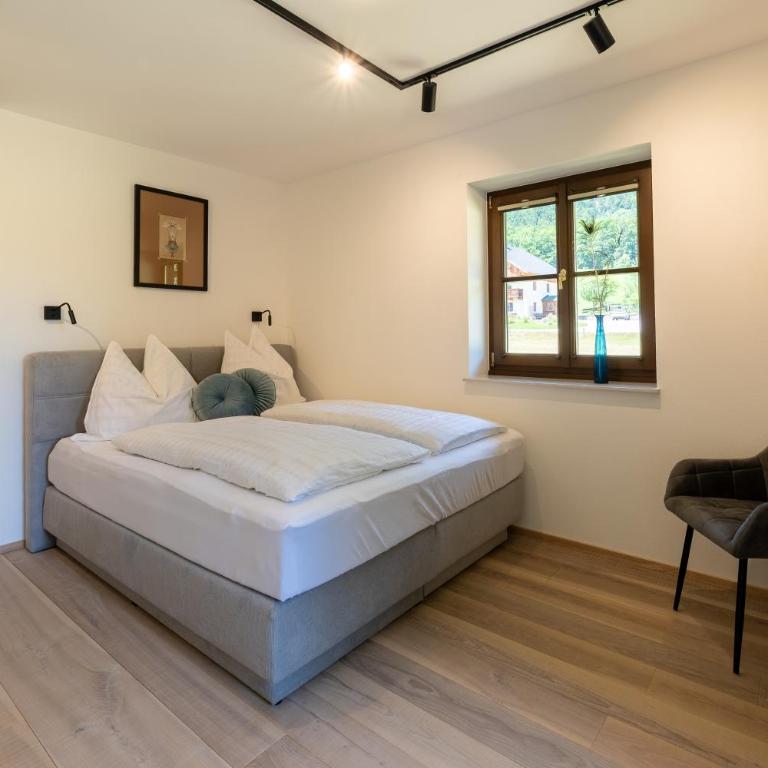 Promegggut - Apartamento de 1 dormitorio con balcón - 1