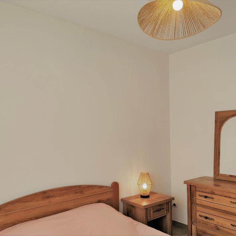Grande villa, à deux pas de la plage, pinède et du grand Village de Noël - Villa - 16