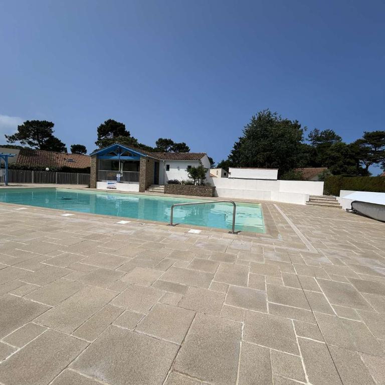 Studio mezzanine avec jardinet et piscine à Saint-Jean-de-Monts, 4 couchages - FR-1-224C-71 - Maison de Vacances - 18