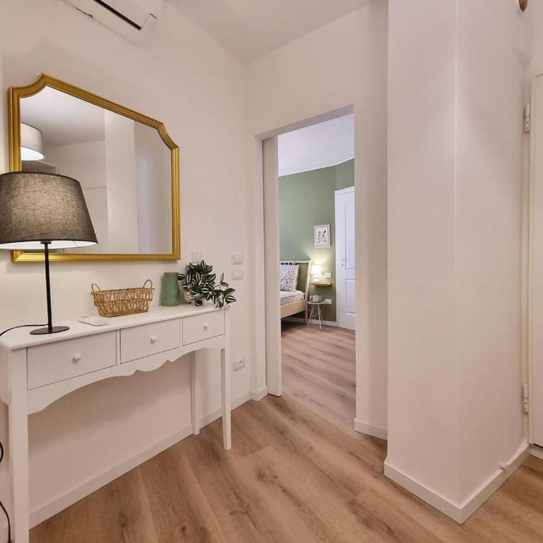 'Suite San Nicolò' -Treviso Historic Center with Parking Space - 10 min walking to Train Station - Apartamento de 2 dormitorios - 22