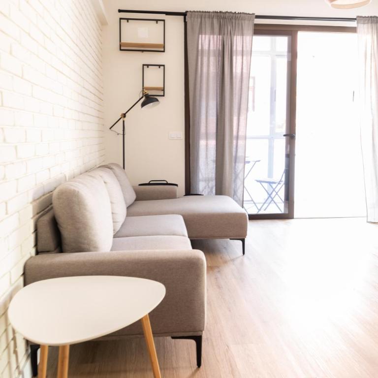 Preciosa Reina - Apartamento de 2 dormitorios - 1