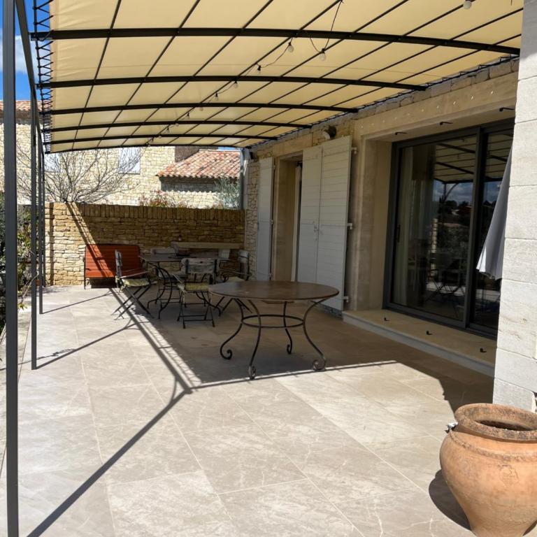 Maison dans un hameau avec piscine - Two-Bedroom House - 4