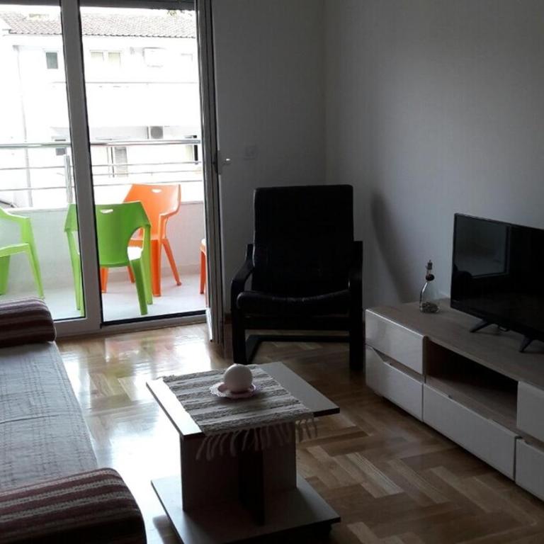 Cozy Apartment Perfect for Vacation - Apartman sa 2 Spavaće Sobe - 5