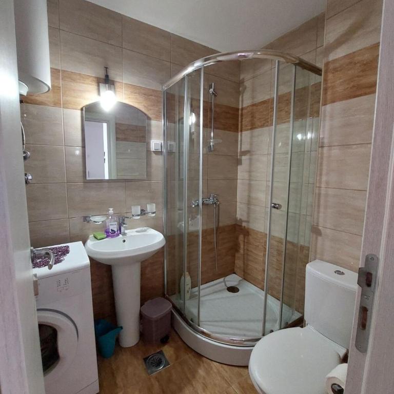 Cozy Apartment Perfect for Vacation - Apartman sa 2 Spavaće Sobe - 6