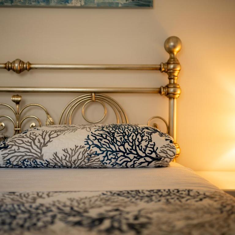 GuestHost - Bordighera Terrace APT with Parking & Shared Pool - Appartamento con 1 Camera da Letto e Terrazza - 6