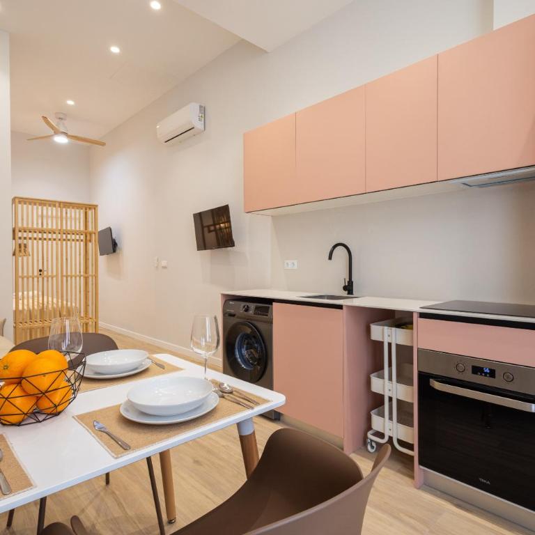 FLORIT FLATS - Arts & Port Suites - PET FRIENDLY - Studio Apartment with One Double Bed - 16
