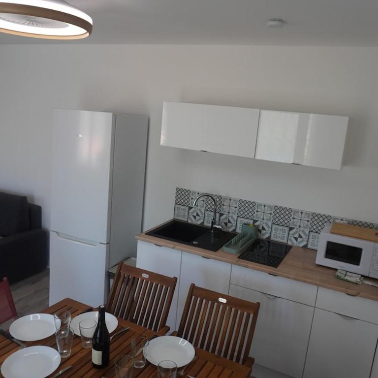 Le Dauphin du port clim terrasse plage - Appartement 2 Chambres - 12