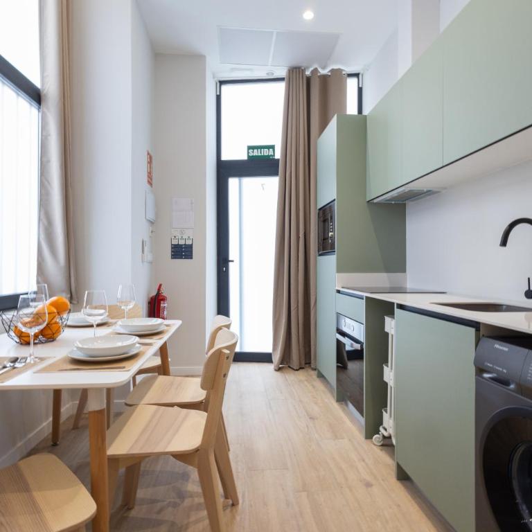 FLORIT FLATS - Arts & Port Suites - PET FRIENDLY - Studio with Sofa Bed - 21