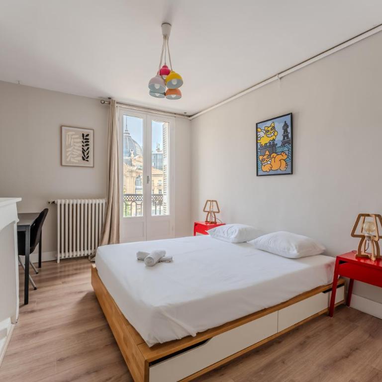 Exceptionnel appartement avec vue Place de la Comédie - Appartement 3 Chambres - 10