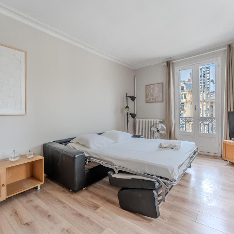 Exceptionnel appartement avec vue Place de la Comédie - Appartement 3 Chambres - 5