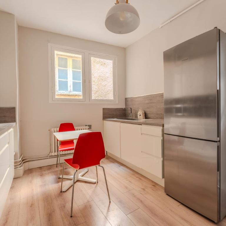 Exceptionnel appartement avec vue Place de la Comédie - Appartement 3 Chambres - 16