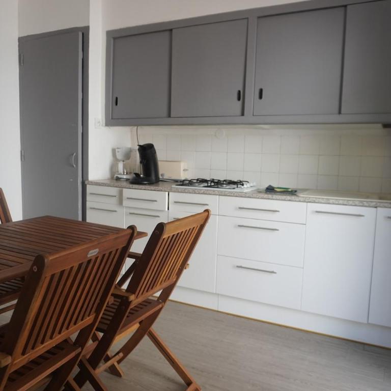 L'espadon du port, air conditioning, terrace, sea, 5 people - Appartement 2 Chambres - 26