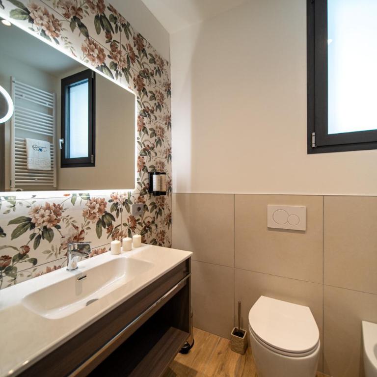 Residence Diana Seafront - One-Bedroom Apartment with lateral Sea View - 4