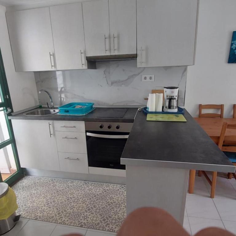 Castillo Mar - One-Bedroom Apartment - 17