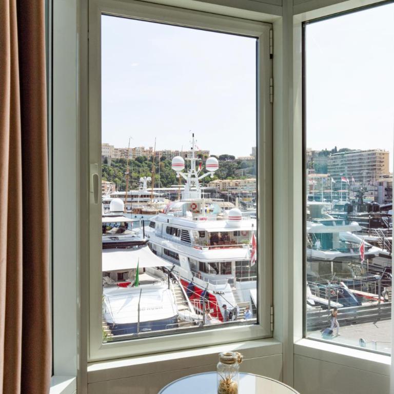 Port Palace - Suite Junior - Vue Port - 7