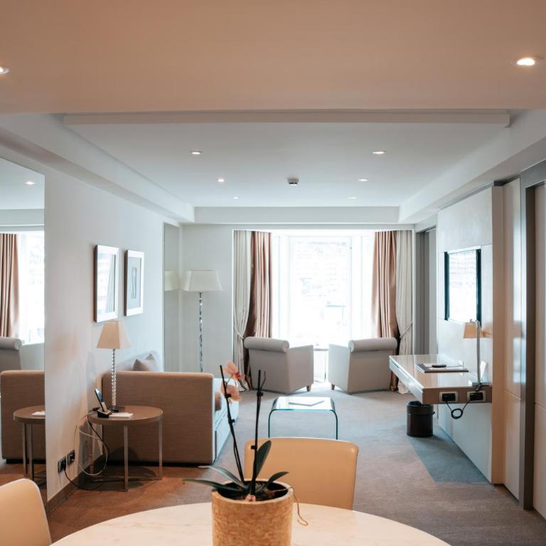 Port Palace - Grande Suite - Vue sur le port - 1