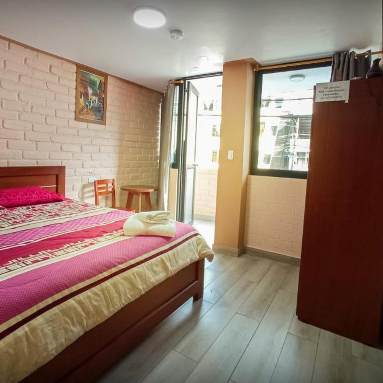 Hostal California AC-DC - King Room - 1